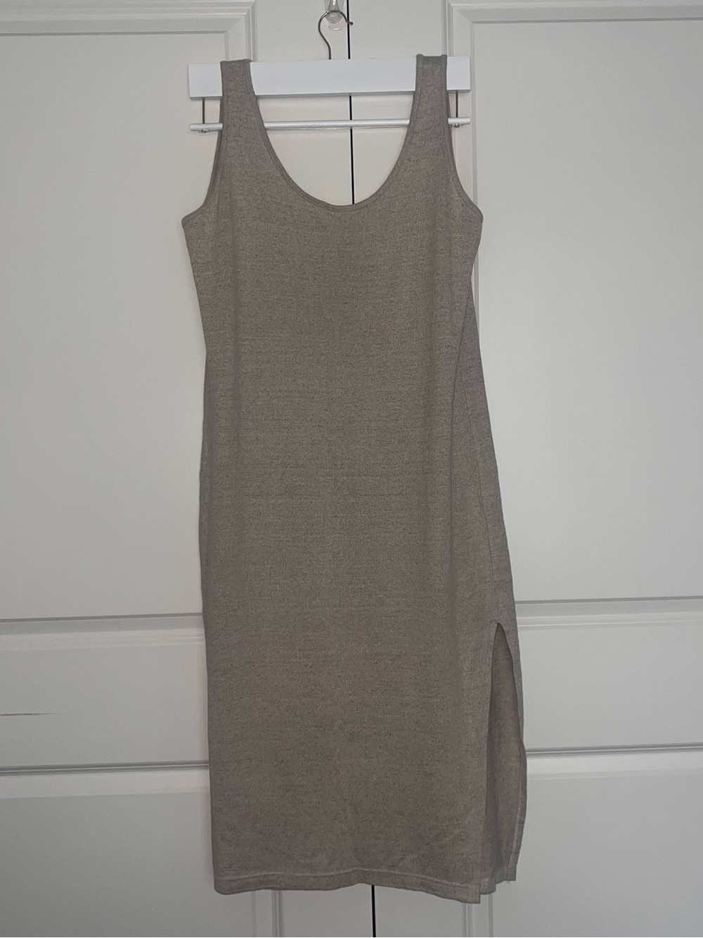 Express Tricot Taupe Scoop Midi Dress with Side Slit